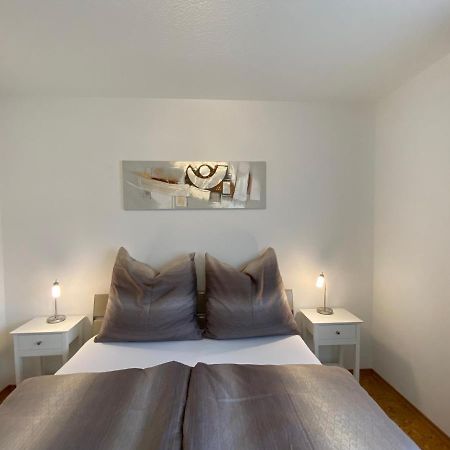 Elviras Apartment Singen Szoba fotó