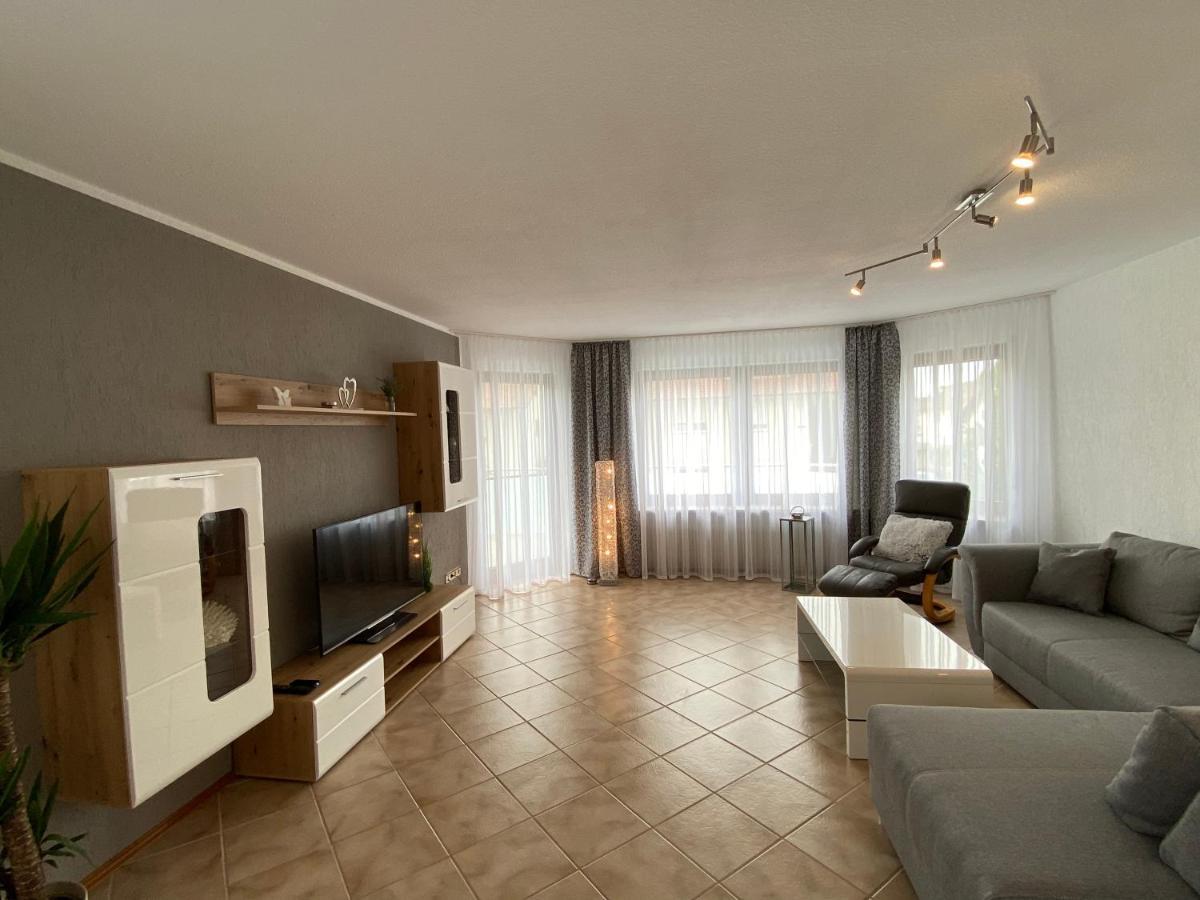 Elviras Apartment Singen Szoba fotó