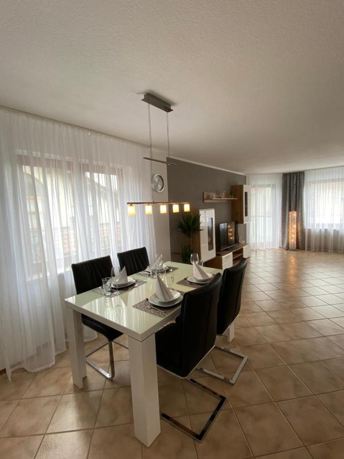 Elviras Apartment Singen Szoba fotó