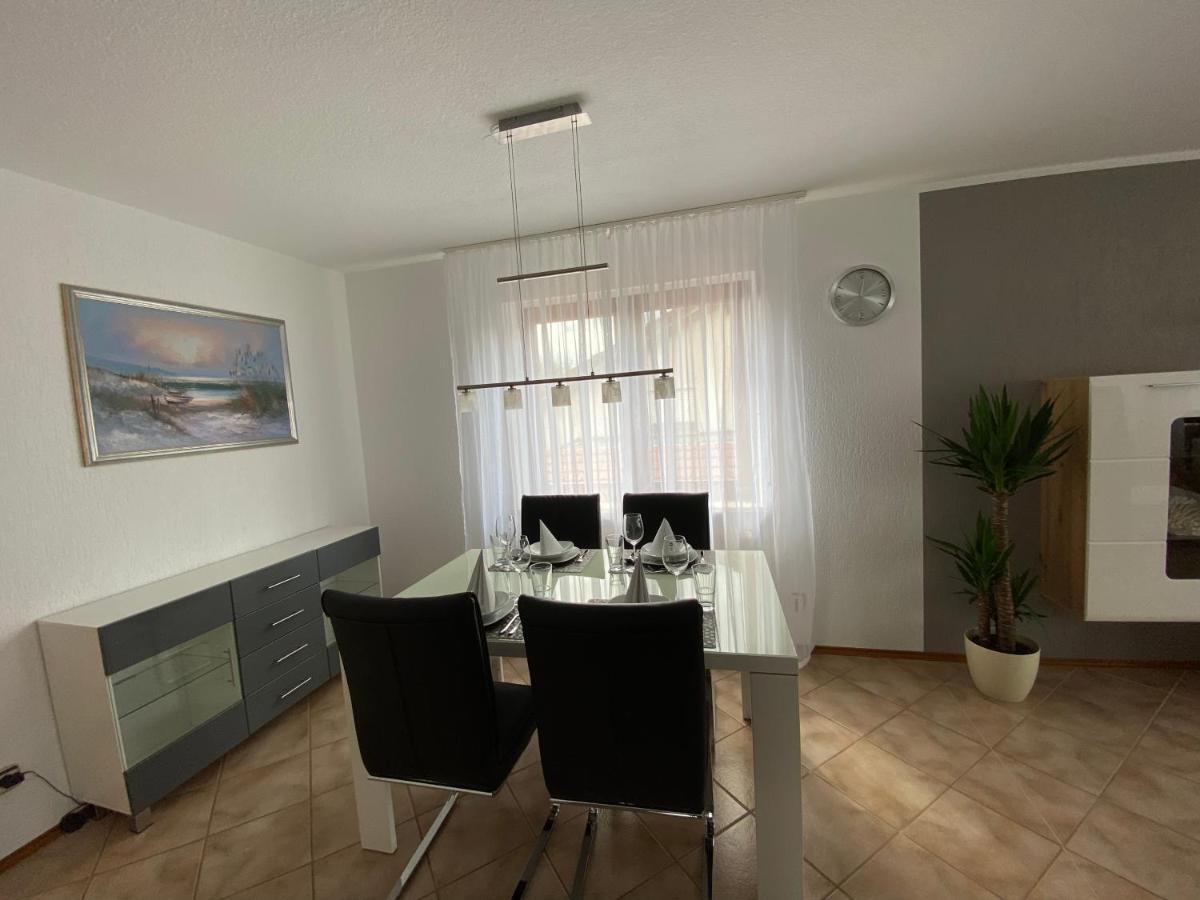 Elviras Apartment Singen Szoba fotó